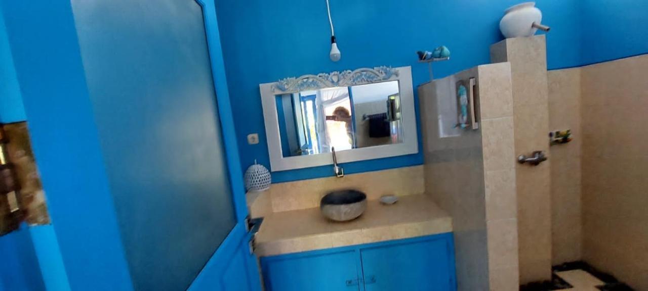 The Shooting Star Homestay Amed Kültér fotó